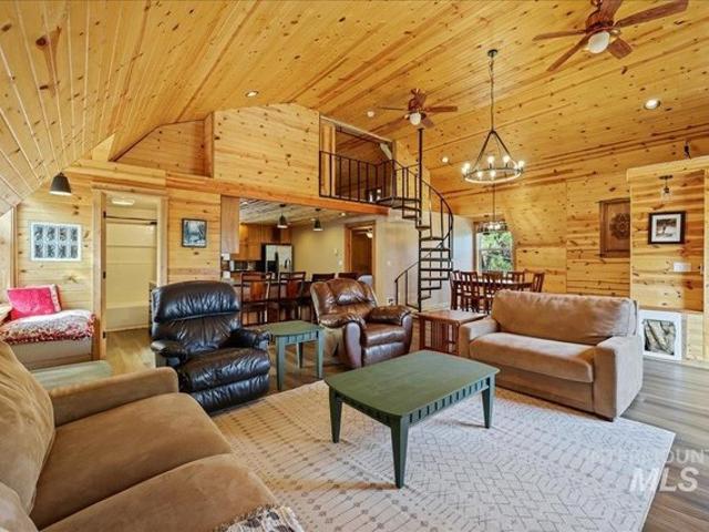 House for sale in Cascade, Idaho