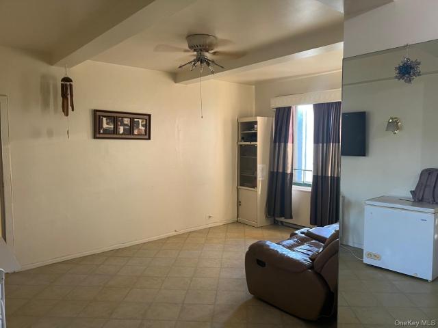 Condo for sale in The Bronx, Arverne