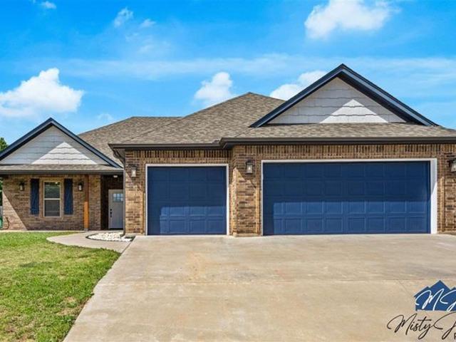 House for sale in Elgin, Oklahoma