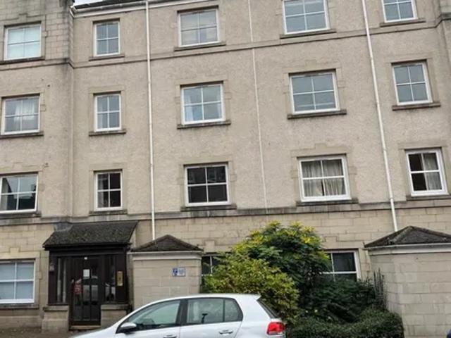 Apartment for rent in Hillside, Leith