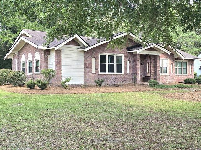 House for sale in Summerton, South Carolina