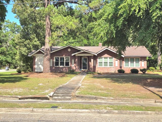 House for sale in Summerton, South Carolina