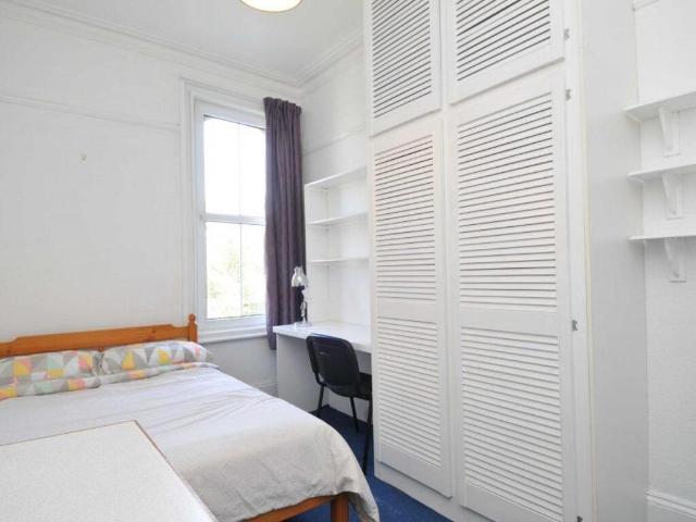 House for rent in Mount Wise
