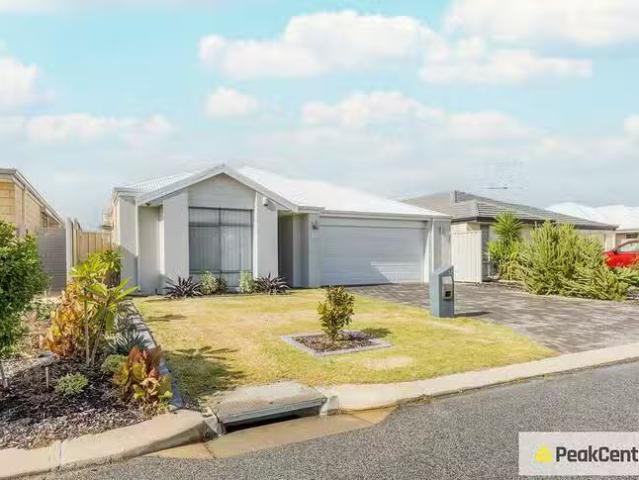 House for rent in Golden Bay