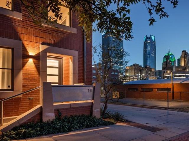 Townhouse for sale in Oklahoma City, Oklahoma