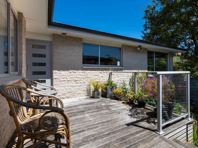 House for rent in Otakou