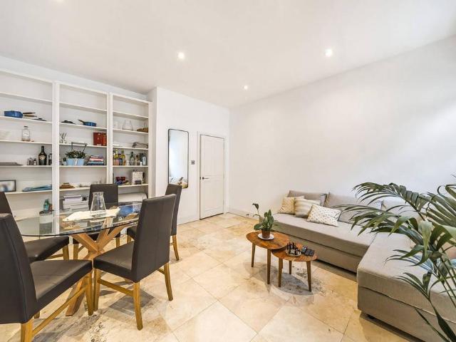 Apartment for rent in Royal Borough of Kensington and Chelsea, Greater London