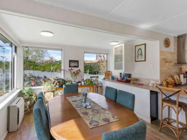 House for sale in Otakou