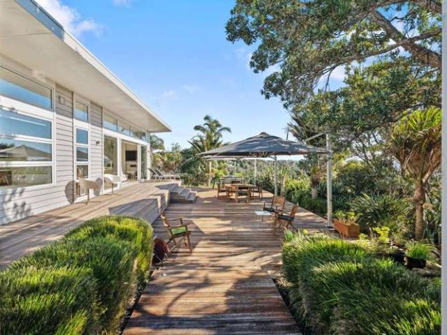 House for sale in Omiha, Oroua County