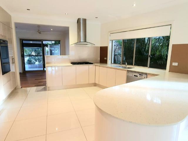 House for rent in Bundall, Gold Coast City
