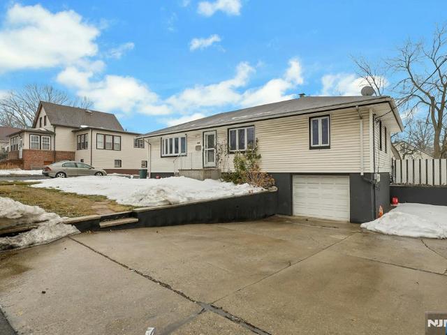 House for sale in Hasbrouck Heights, New Jersey