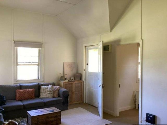 House for rent in Fernbank, Victoria