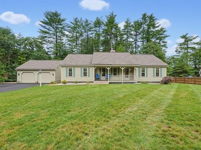 House for sale in Townsend, Massachusetts