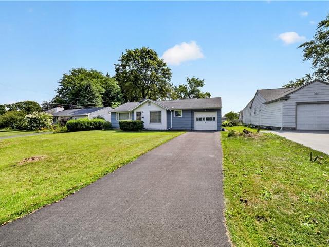 House for sale in Jamesville, New York