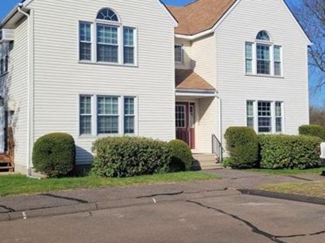 Condo for sale in Ellington, Connecticut