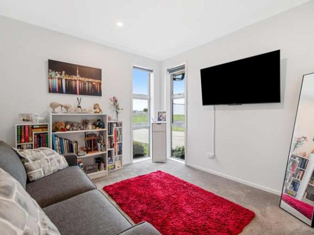 House for sale in Clarks