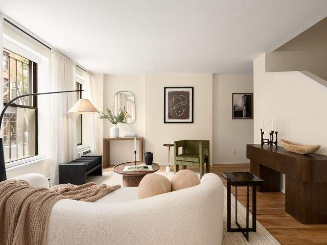 Condo for sale in Arverne, New York