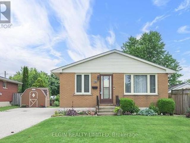 House for sale in St. Thomas, Ontario