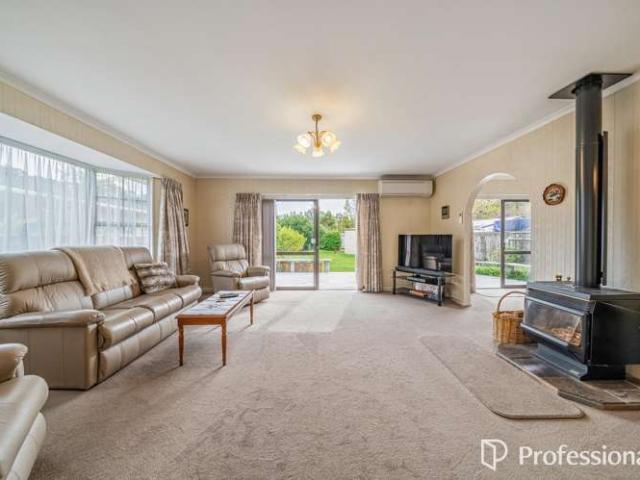 House for sale in Days Bay, Wellington