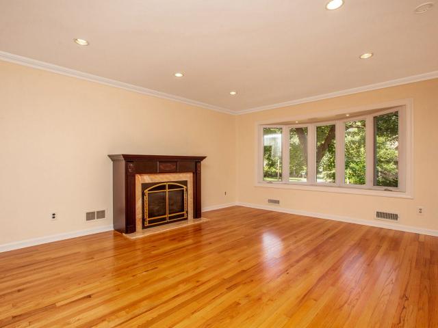 House for rent in Cresskill