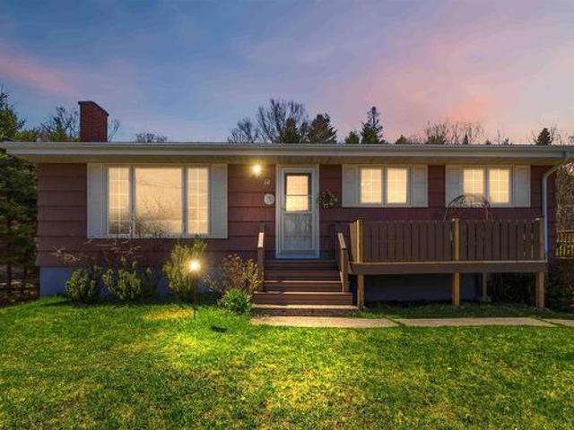 House for sale in Dartmouth, Nova Scotia