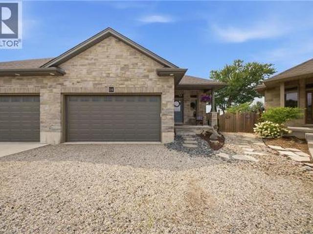 House for sale in Woodstock, Ontario