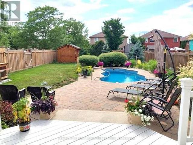 House for sale in Barrie, Ontario