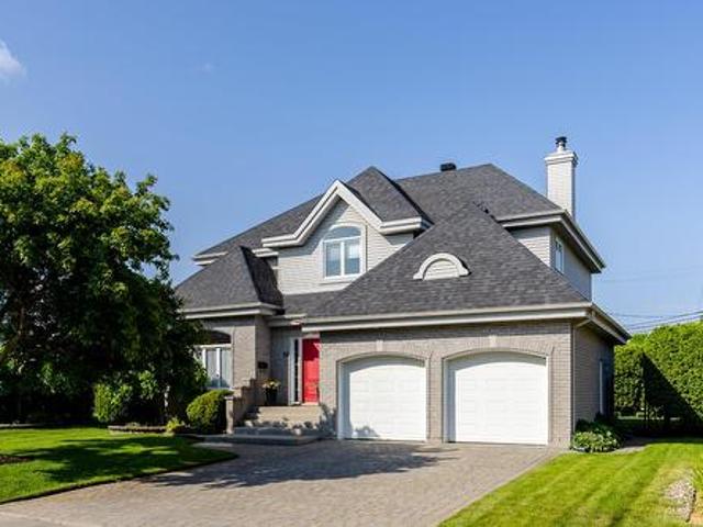 House for sale in Kirkland