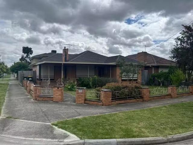 House for rent in Albion, Victoria