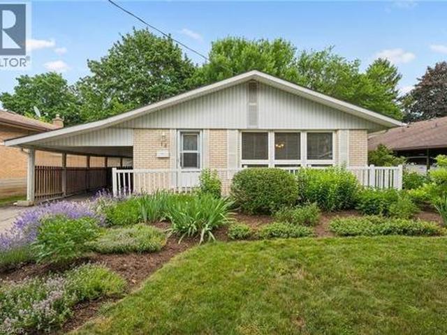 House for sale in Kitchener, Ontario