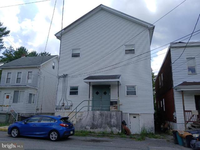 House for sale in Middleport, Pennsylvania