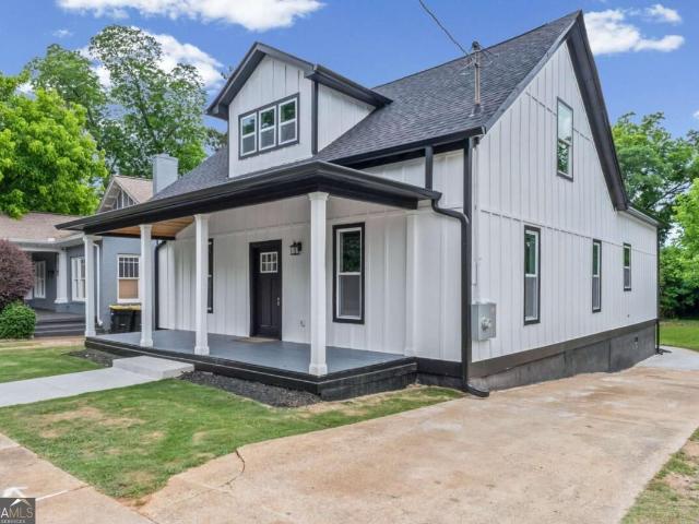 House for sale in Newnan, Georgia