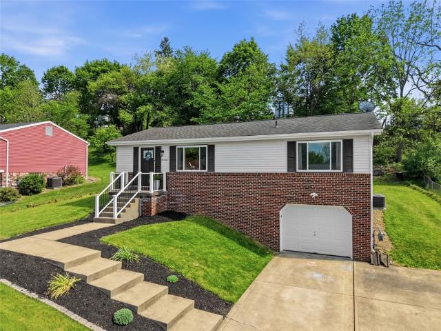 House for sale in Claridge, Pennsylvania