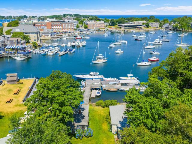 House for sale in Woods Hole, Massachusetts