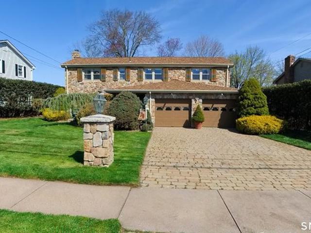 House for sale in W Hartford, Connecticut