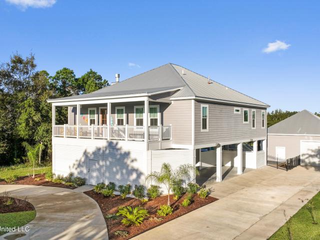 House for sale in Pass Christian, Mississippi