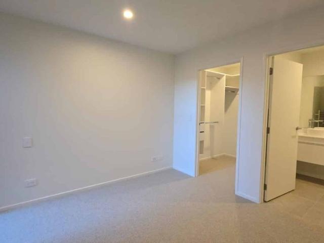 House for rent in Otakou