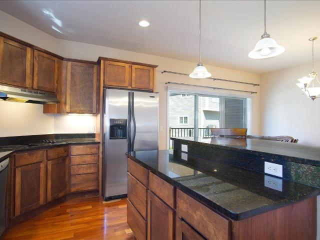 Condo for sale in Oak Meadow, Fitchburg