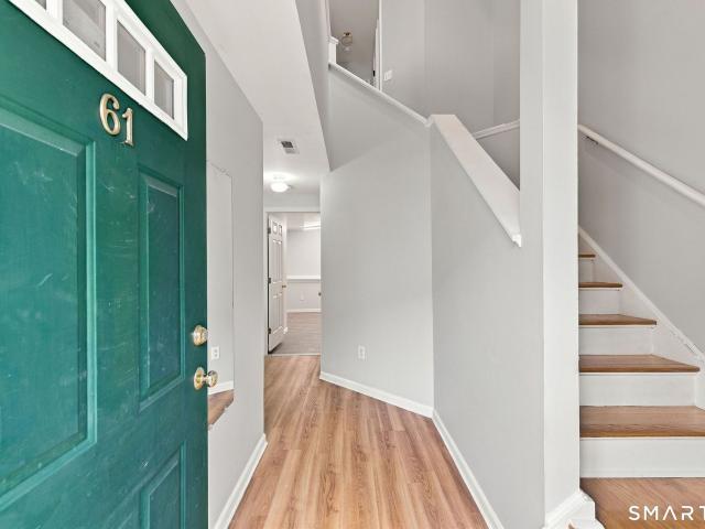 Townhouse for rent in Danbury, Western Connecticut Planning Region