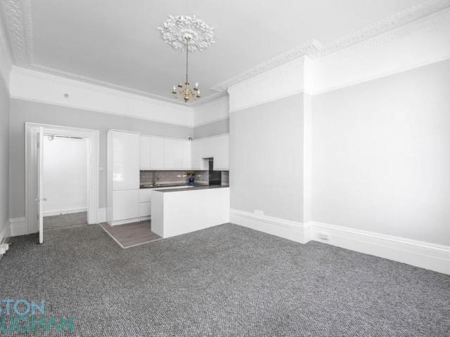 Apartment for rent in Portslade by Sea, Hove