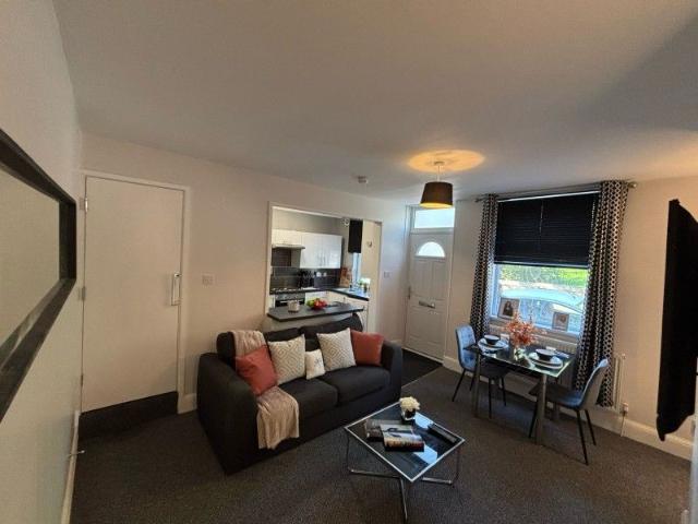 House for rent in Kirkstall, West Yorkshire
