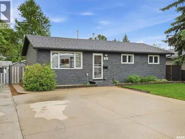 House for sale in Saskatoon, Saskatchewan