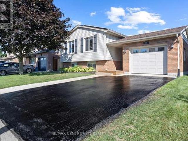 House for sale in St. Thomas, Ontario