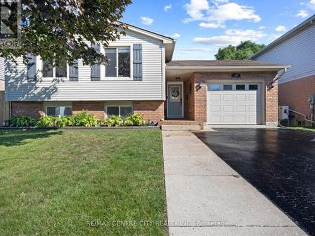 House for sale in St. Thomas, Southwestern Ontario