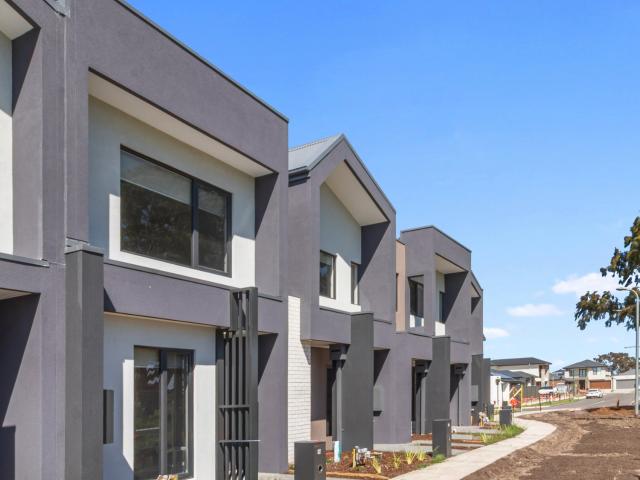 House for rent in Mason Quarter, Melbourne