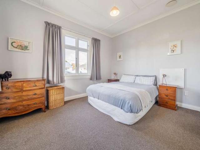 House for sale in Days Bay, Wellington