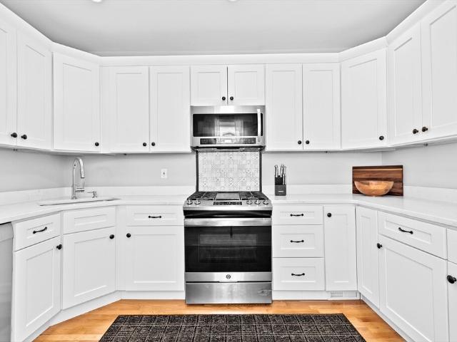 Townhouse for sale in Boston, Mattapan