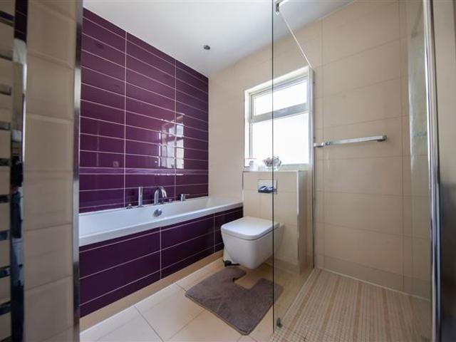 Detached House to rent in North Tipperary