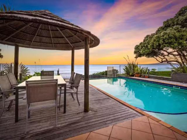 House for sale in Paremoremo, Oroua County