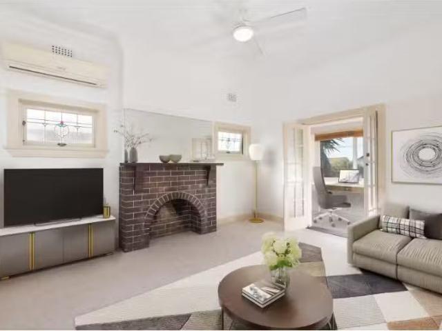 Condo for rent in Willoughby